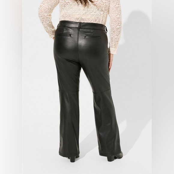 TORRID Pintuck Trouser Boot Faux Leather High Rise Pant NWT Size 20 - Picture 2 of 3